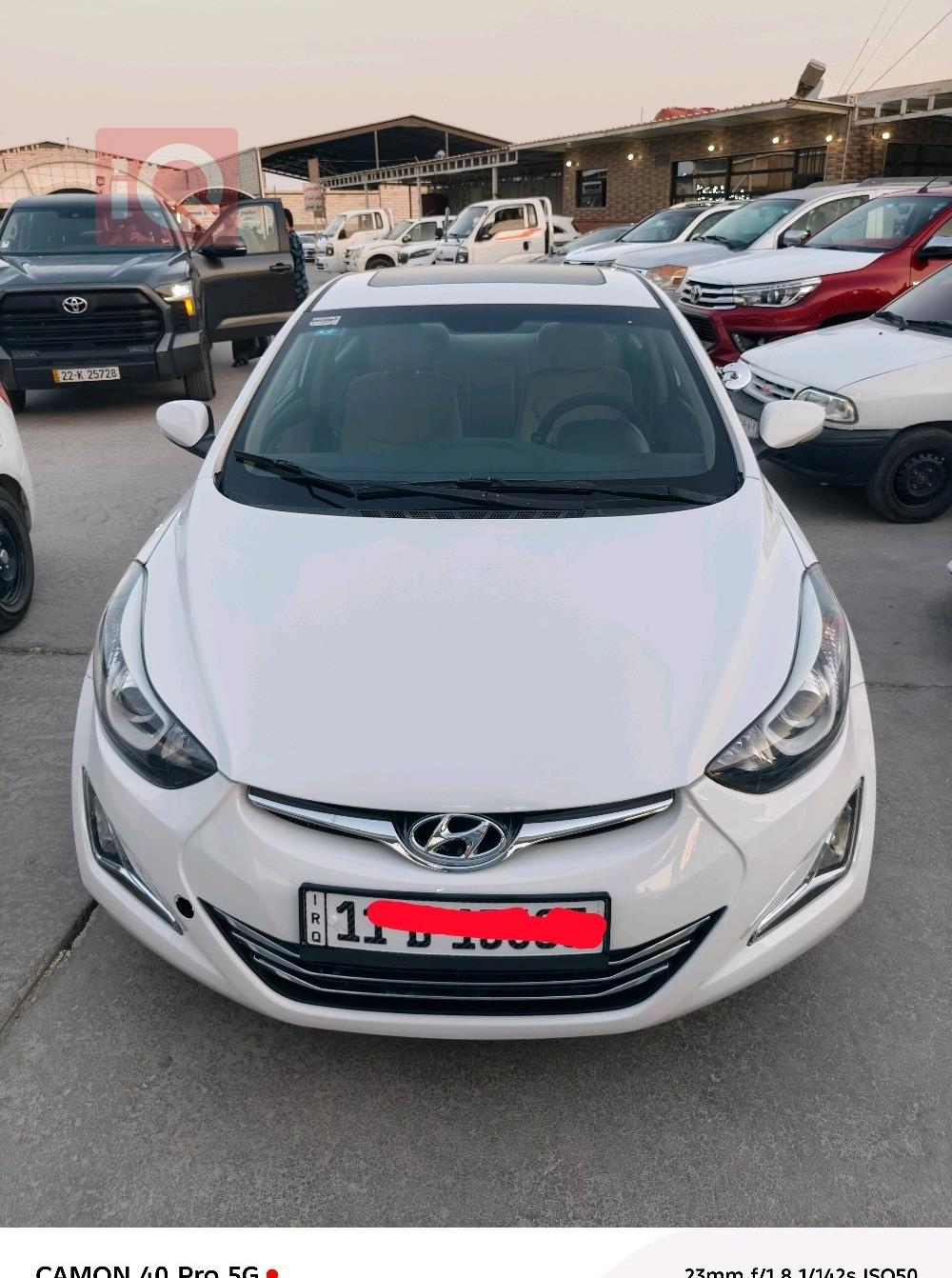Hyundai Elantra